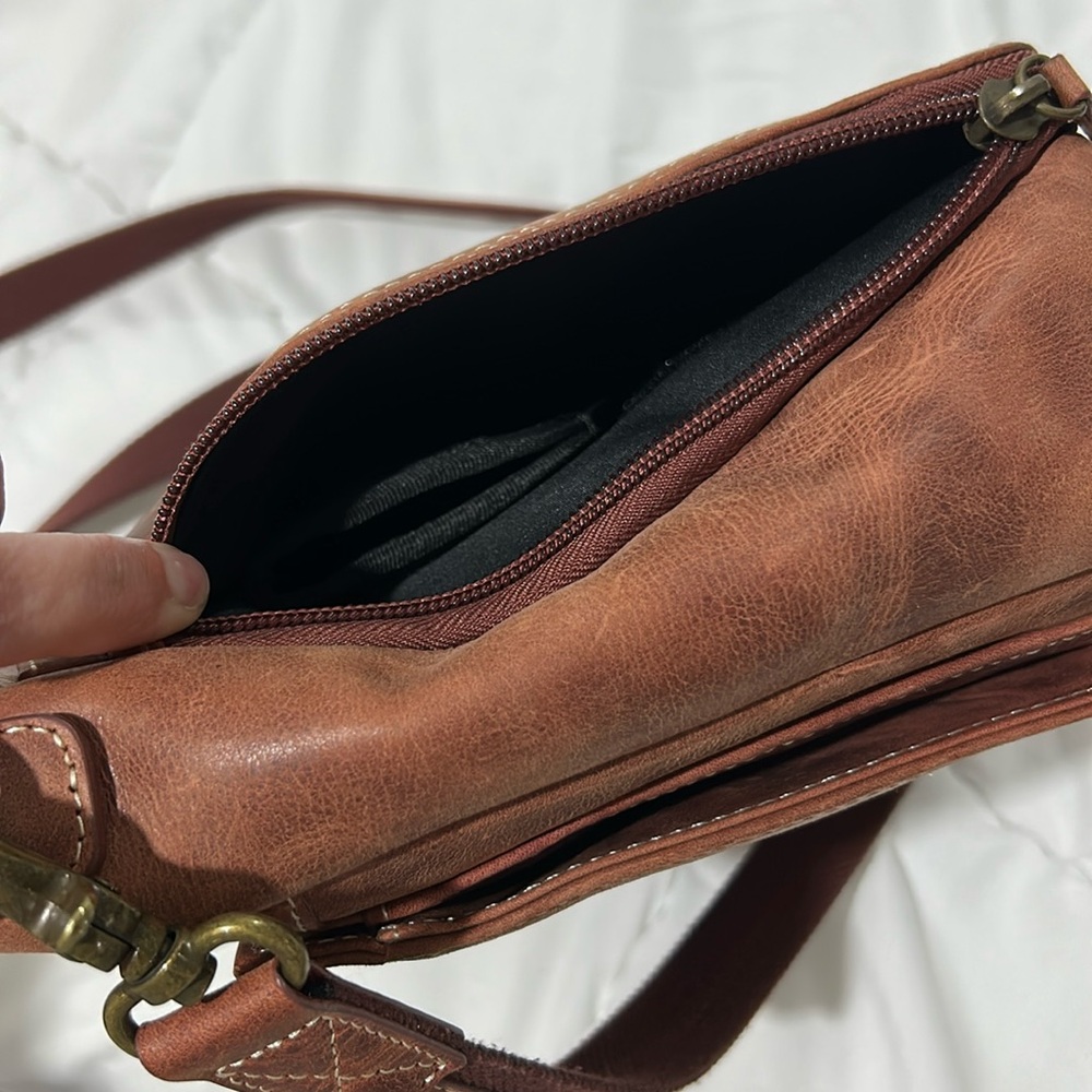 Brown Leather Concealed Carry Purse - Picture 6 of 6
